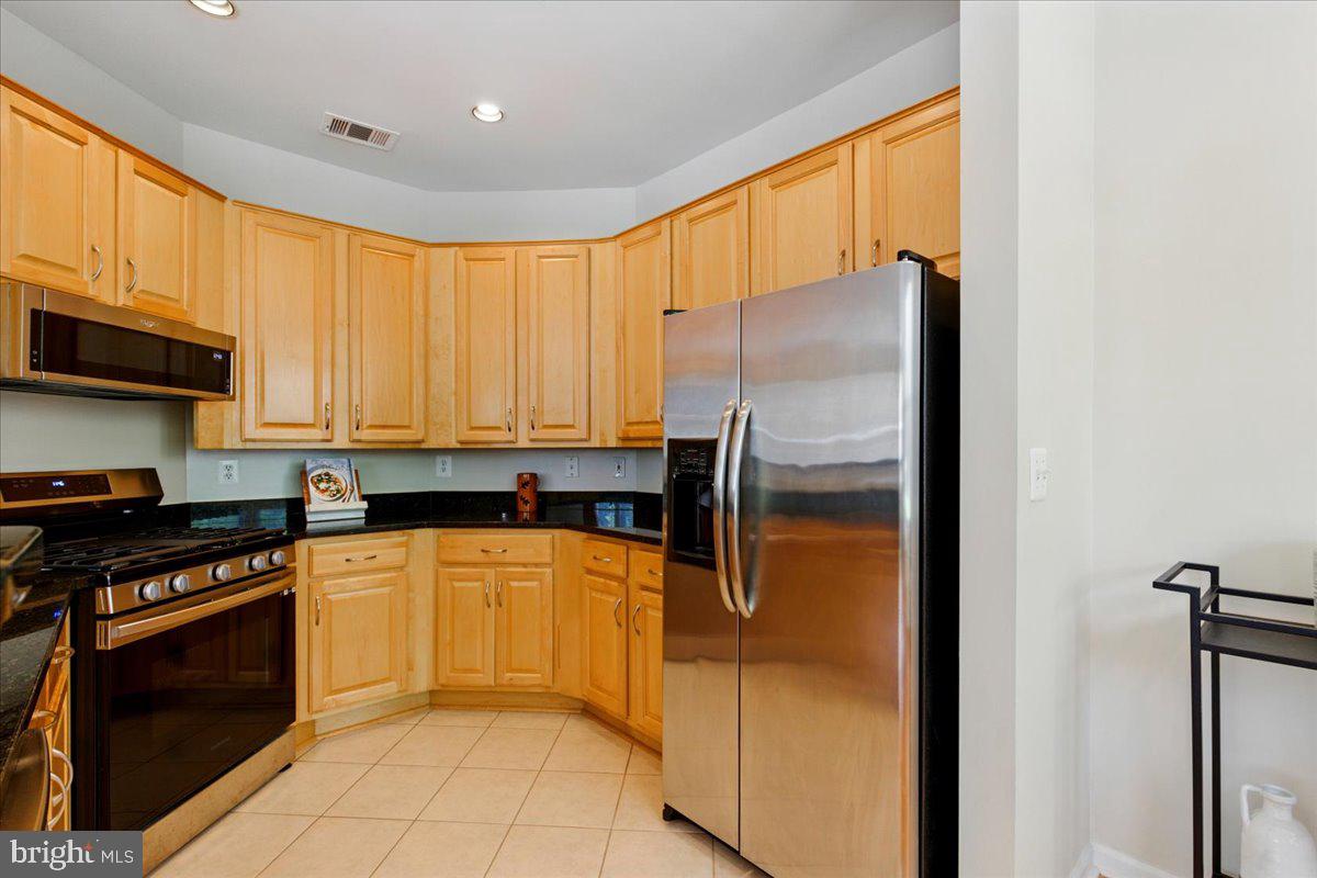 12000 MARKET ST #189, RESTON, Virginia 20190, 3 Bedrooms Bedrooms, ,2 BathroomsBathrooms,Residential,For sale,12000 MARKET ST #189,VAFX2235744 MLS # VAFX2235744