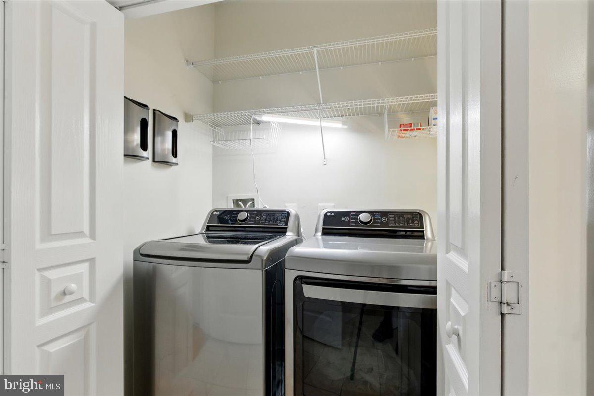 12000 MARKET ST #189, RESTON, Virginia 20190, 3 Bedrooms Bedrooms, ,2 BathroomsBathrooms,Residential,For sale,12000 MARKET ST #189,VAFX2235744 MLS # VAFX2235744