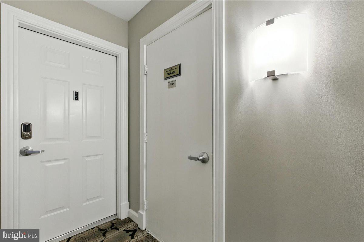 12000 MARKET ST #189, RESTON, Virginia 20190, 3 Bedrooms Bedrooms, ,2 BathroomsBathrooms,Residential,For sale,12000 MARKET ST #189,VAFX2235744 MLS # VAFX2235744