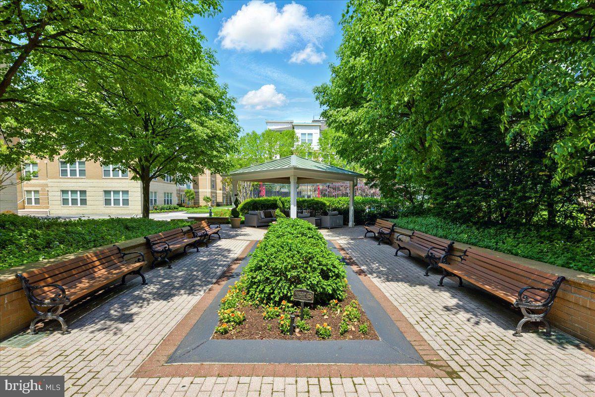 12000 MARKET ST #189, RESTON, Virginia 20190, 3 Bedrooms Bedrooms, ,2 BathroomsBathrooms,Residential,For sale,12000 MARKET ST #189,VAFX2235744 MLS # VAFX2235744