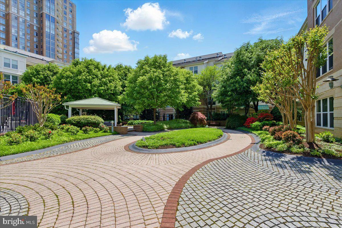 12000 MARKET ST #189, RESTON, Virginia 20190, 3 Bedrooms Bedrooms, ,2 BathroomsBathrooms,Residential,For sale,12000 MARKET ST #189,VAFX2235744 MLS # VAFX2235744