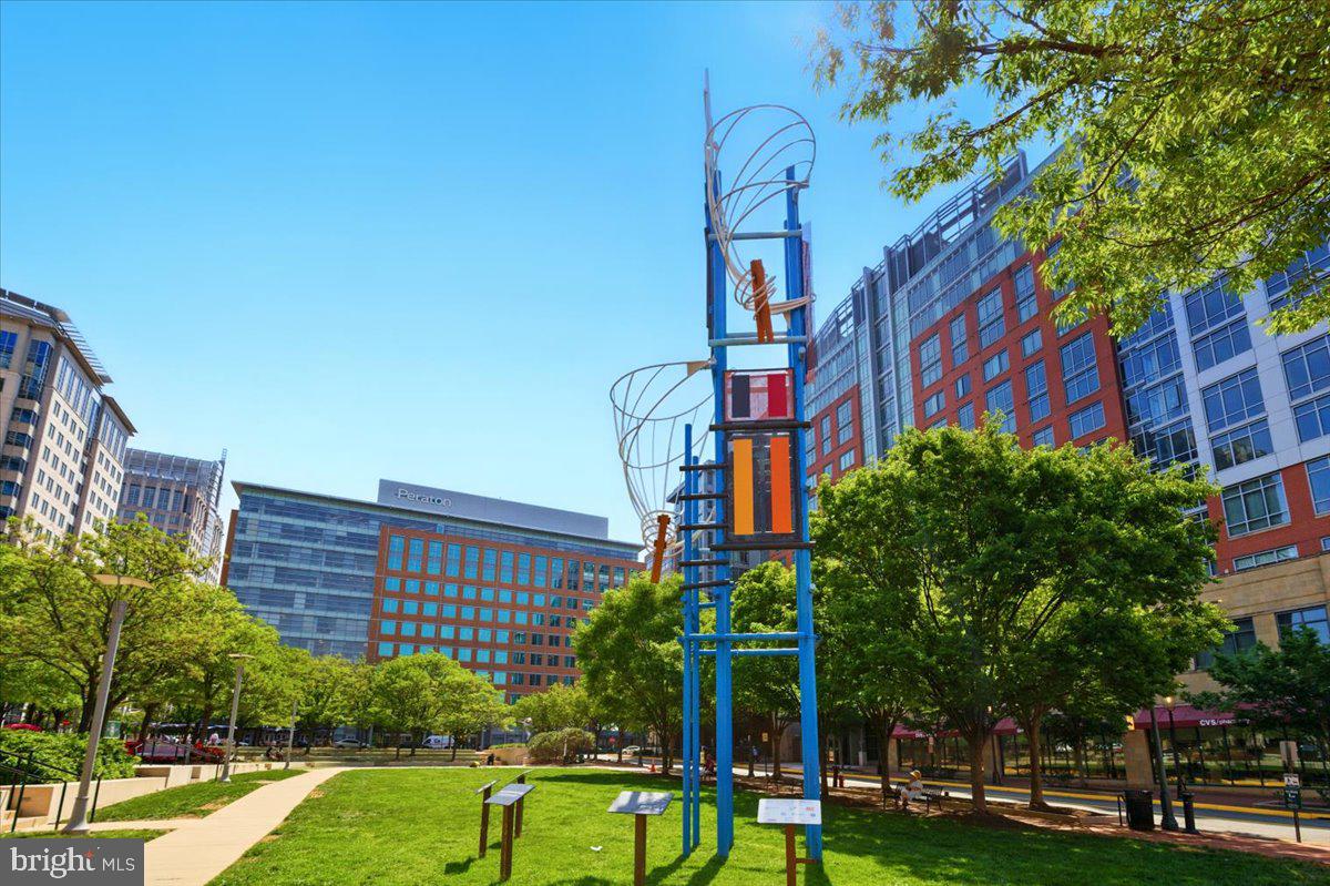 12000 MARKET ST #189, RESTON, Virginia 20190, 3 Bedrooms Bedrooms, ,2 BathroomsBathrooms,Residential,For sale,12000 MARKET ST #189,VAFX2235744 MLS # VAFX2235744