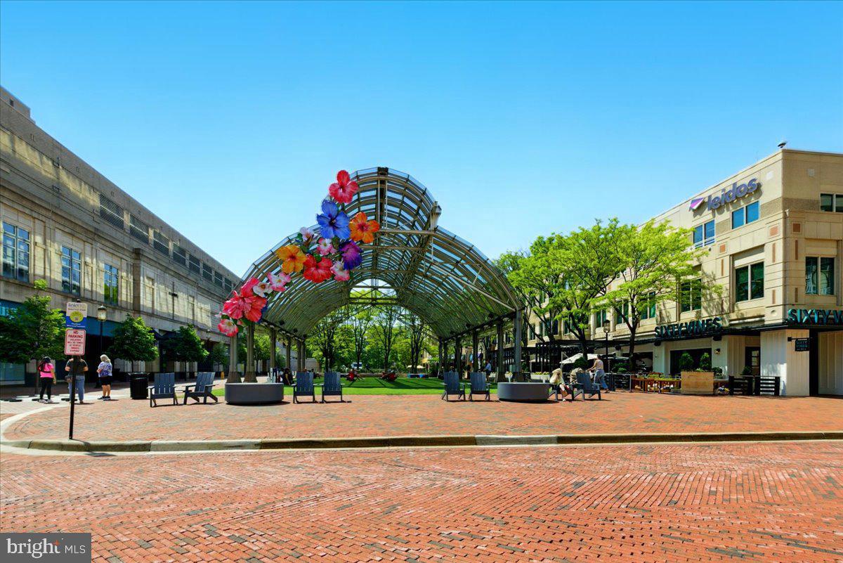 12000 MARKET ST #189, RESTON, Virginia 20190, 3 Bedrooms Bedrooms, ,2 BathroomsBathrooms,Residential,For sale,12000 MARKET ST #189,VAFX2235744 MLS # VAFX2235744