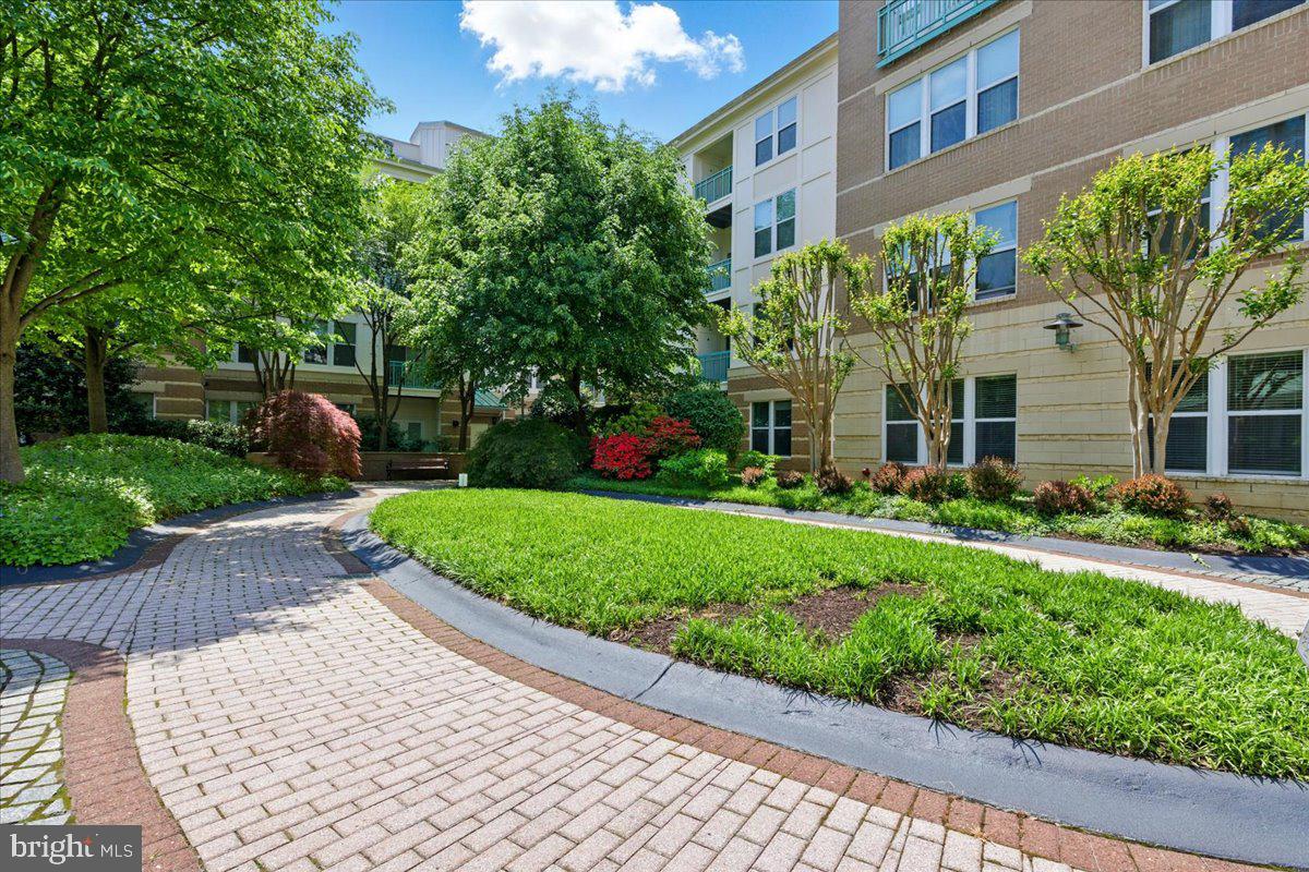 12000 MARKET ST #189, RESTON, Virginia 20190, 3 Bedrooms Bedrooms, ,2 BathroomsBathrooms,Residential,For sale,12000 MARKET ST #189,VAFX2235744 MLS # VAFX2235744