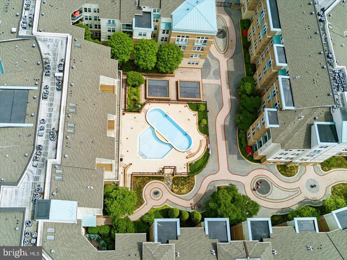 12000 MARKET ST #189, RESTON, Virginia 20190, 3 Bedrooms Bedrooms, ,2 BathroomsBathrooms,Residential,For sale,12000 MARKET ST #189,VAFX2235744 MLS # VAFX2235744