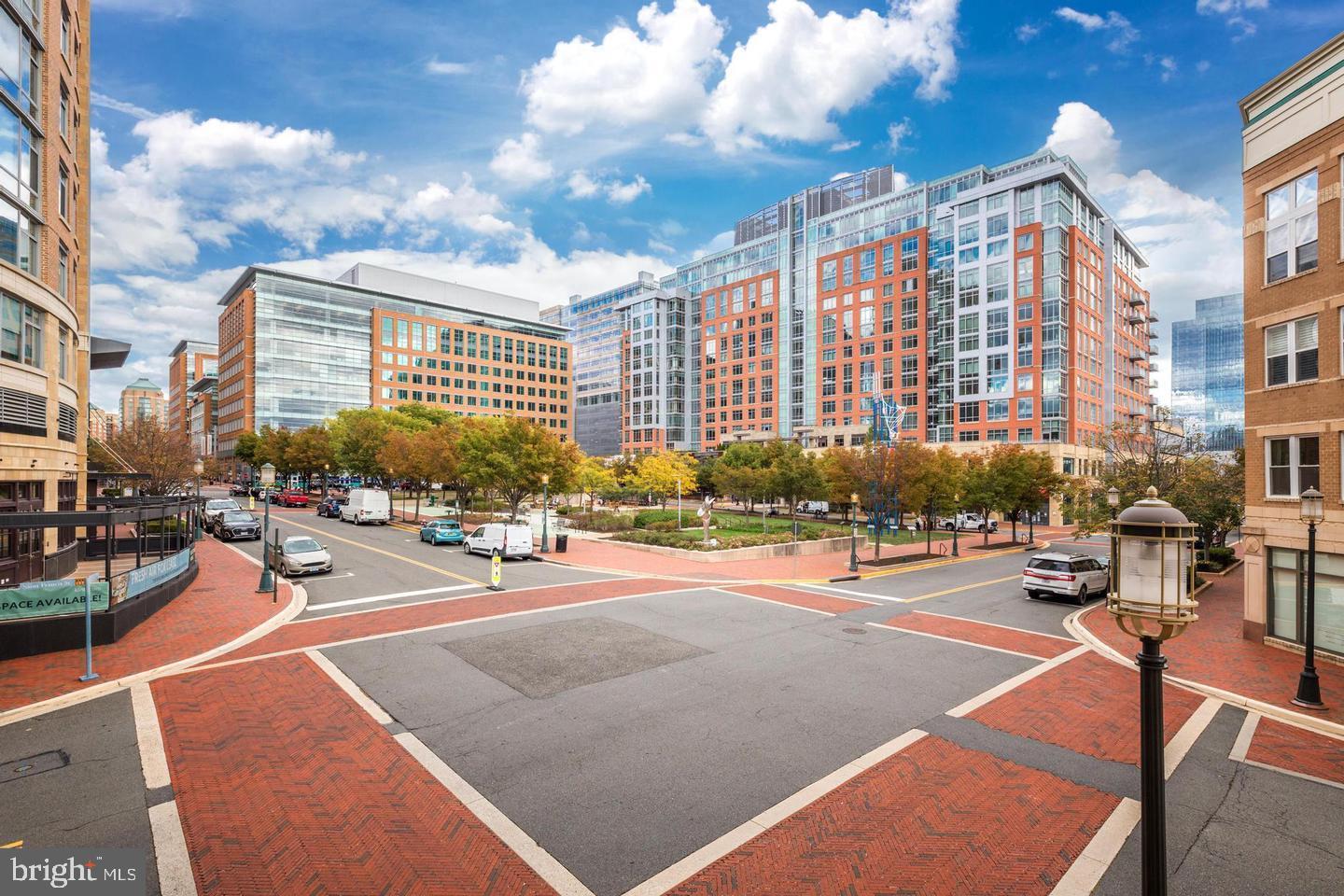 12000 MARKET ST #189, RESTON, Virginia 20190, 3 Bedrooms Bedrooms, ,2 BathroomsBathrooms,Residential,For sale,12000 MARKET ST #189,VAFX2235744 MLS # VAFX2235744