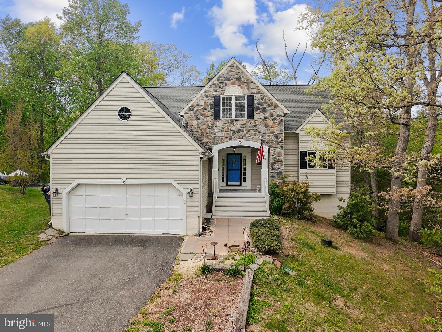 30 HULVEY DR, STAFFORD, Virginia 22556, 5 Bedrooms Bedrooms, ,3 BathroomsBathrooms,Residential,For sale,30 HULVEY DR,VAST2038062 MLS # VAST2038062