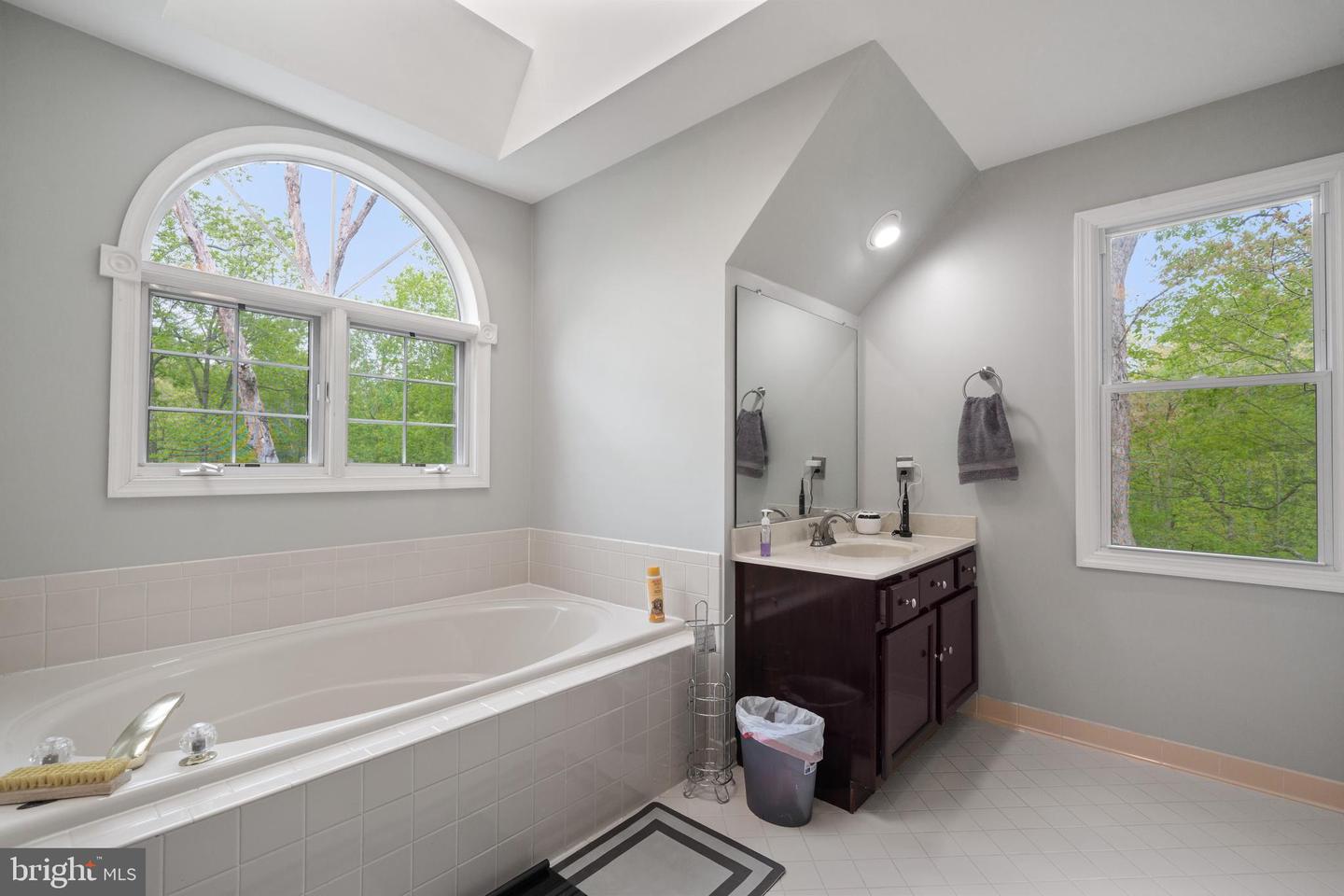 30 HULVEY DR, STAFFORD, Virginia 22556, 5 Bedrooms Bedrooms, ,3 BathroomsBathrooms,Residential,For sale,30 HULVEY DR,VAST2038062 MLS # VAST2038062