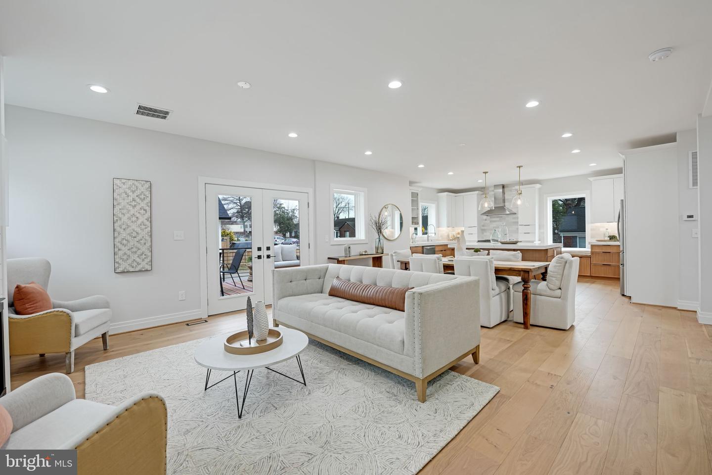1731 S NELSON ST, ARLINGTON, Virginia 22204, 5 Bedrooms Bedrooms, ,5 BathroomsBathrooms,Residential,For sale,1731 S NELSON ST,VAAR2056464 MLS # VAAR2056464