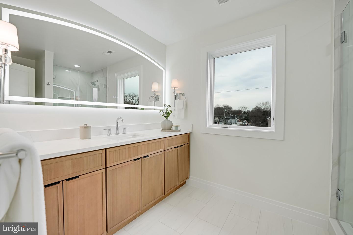 1731 S NELSON ST, ARLINGTON, Virginia 22204, 5 Bedrooms Bedrooms, ,5 BathroomsBathrooms,Residential,For sale,1731 S NELSON ST,VAAR2056464 MLS # VAAR2056464