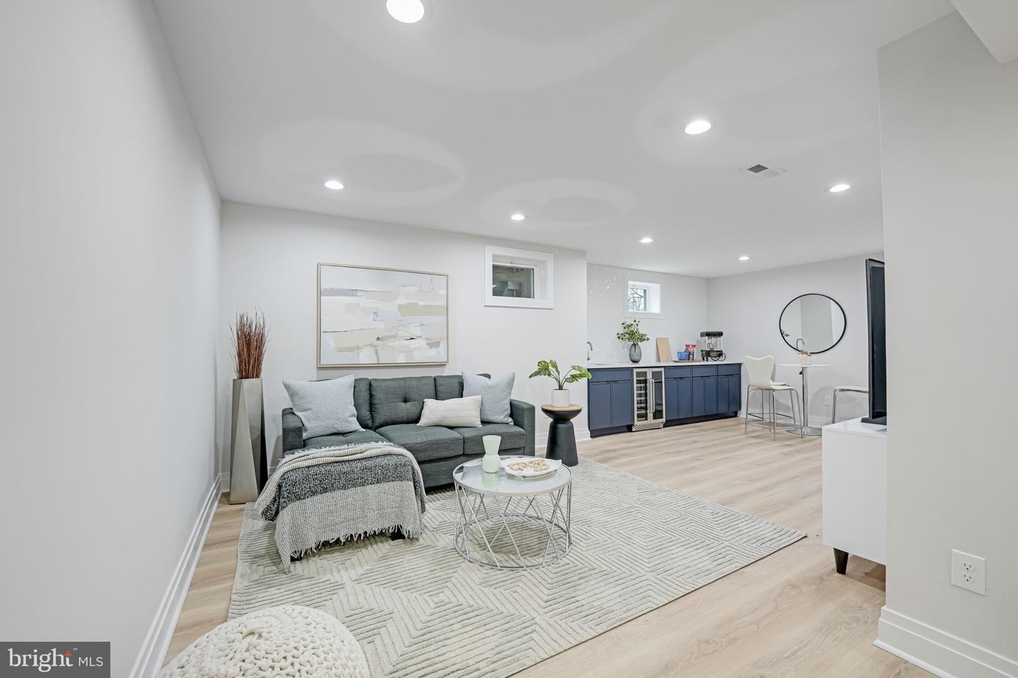 1731 S NELSON ST, ARLINGTON, Virginia 22204, 5 Bedrooms Bedrooms, ,5 BathroomsBathrooms,Residential,For sale,1731 S NELSON ST,VAAR2056464 MLS # VAAR2056464