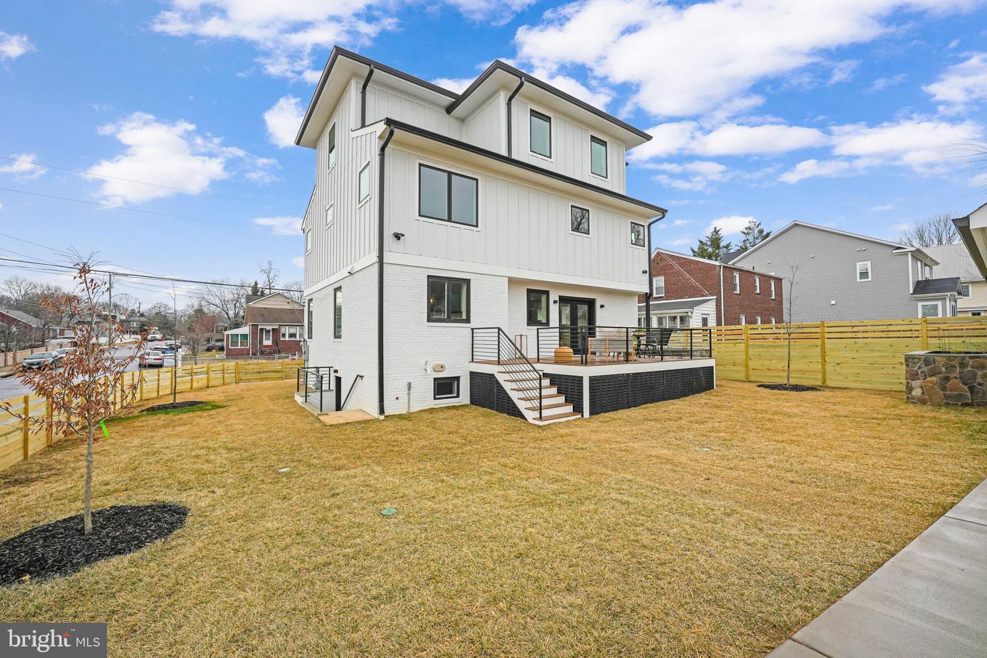 1731 S NELSON ST, ARLINGTON, Virginia 22204, 5 Bedrooms Bedrooms, ,5 BathroomsBathrooms,Residential,For sale,1731 S NELSON ST,VAAR2056464 MLS # VAAR2056464