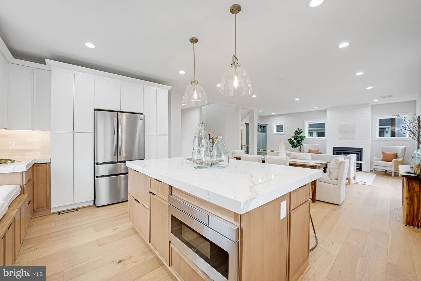 1731 S NELSON ST, ARLINGTON, Virginia 22204, 5 Bedrooms Bedrooms, ,5 BathroomsBathrooms,Residential,For sale,1731 S NELSON ST,VAAR2056464 MLS # VAAR2056464