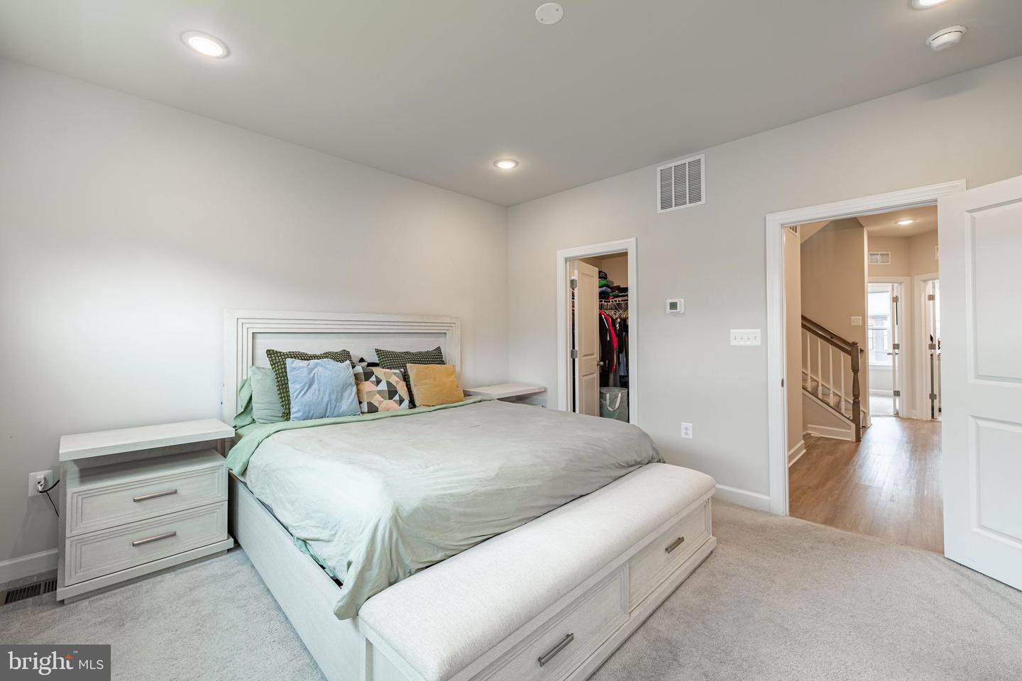 7207 MOUNTAINEER DR, ALEXANDRIA, Virginia 22306, 3 Bedrooms Bedrooms, ,2 BathroomsBathrooms,Residential,For sale,7207 MOUNTAINEER DR,VAFX2236028 MLS # VAFX2236028