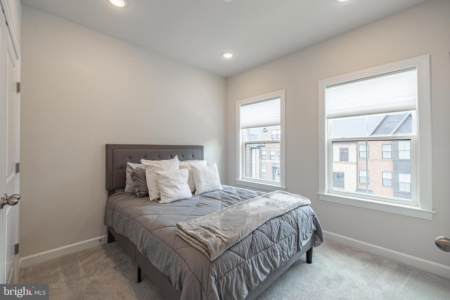 7207 MOUNTAINEER DR, ALEXANDRIA, Virginia 22306, 3 Bedrooms Bedrooms, ,2 BathroomsBathrooms,Residential,For sale,7207 MOUNTAINEER DR,VAFX2236028 MLS # VAFX2236028