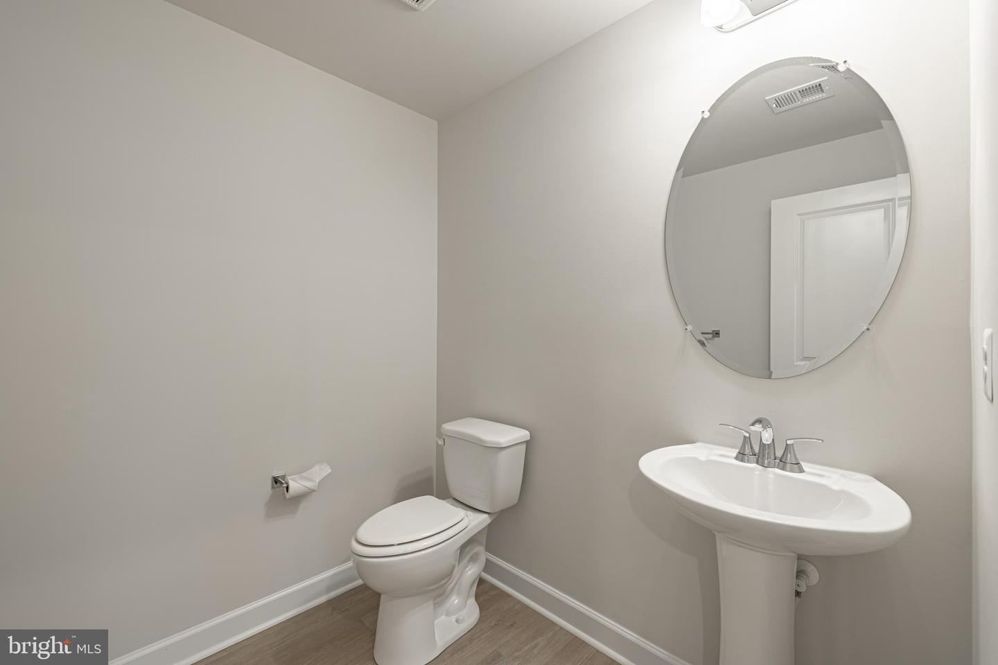 7207 MOUNTAINEER DR, ALEXANDRIA, Virginia 22306, 3 Bedrooms Bedrooms, ,2 BathroomsBathrooms,Residential,For sale,7207 MOUNTAINEER DR,VAFX2236028 MLS # VAFX2236028