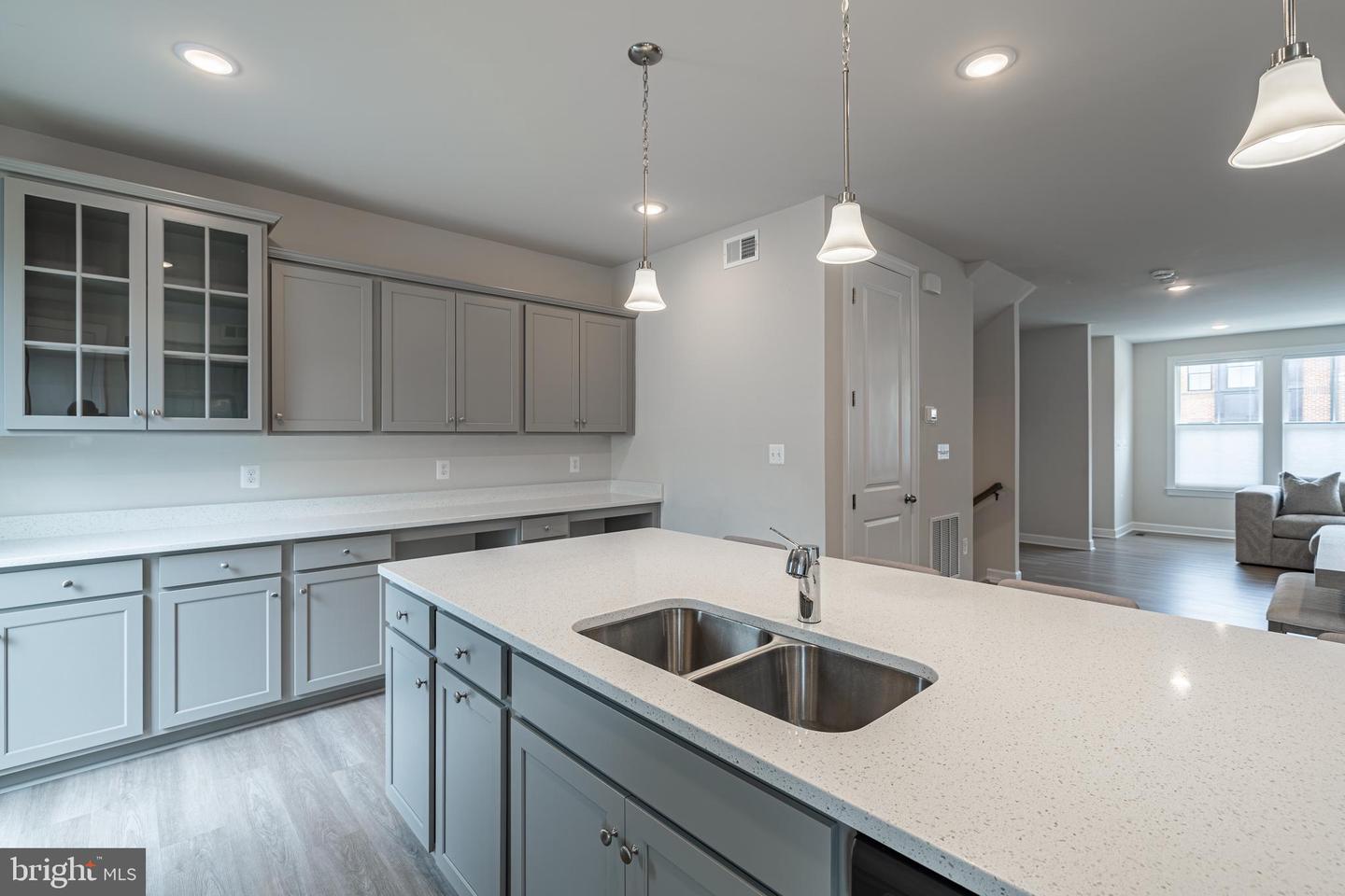 7207 MOUNTAINEER DR, ALEXANDRIA, Virginia 22306, 3 Bedrooms Bedrooms, ,2 BathroomsBathrooms,Residential,For sale,7207 MOUNTAINEER DR,VAFX2236028 MLS # VAFX2236028