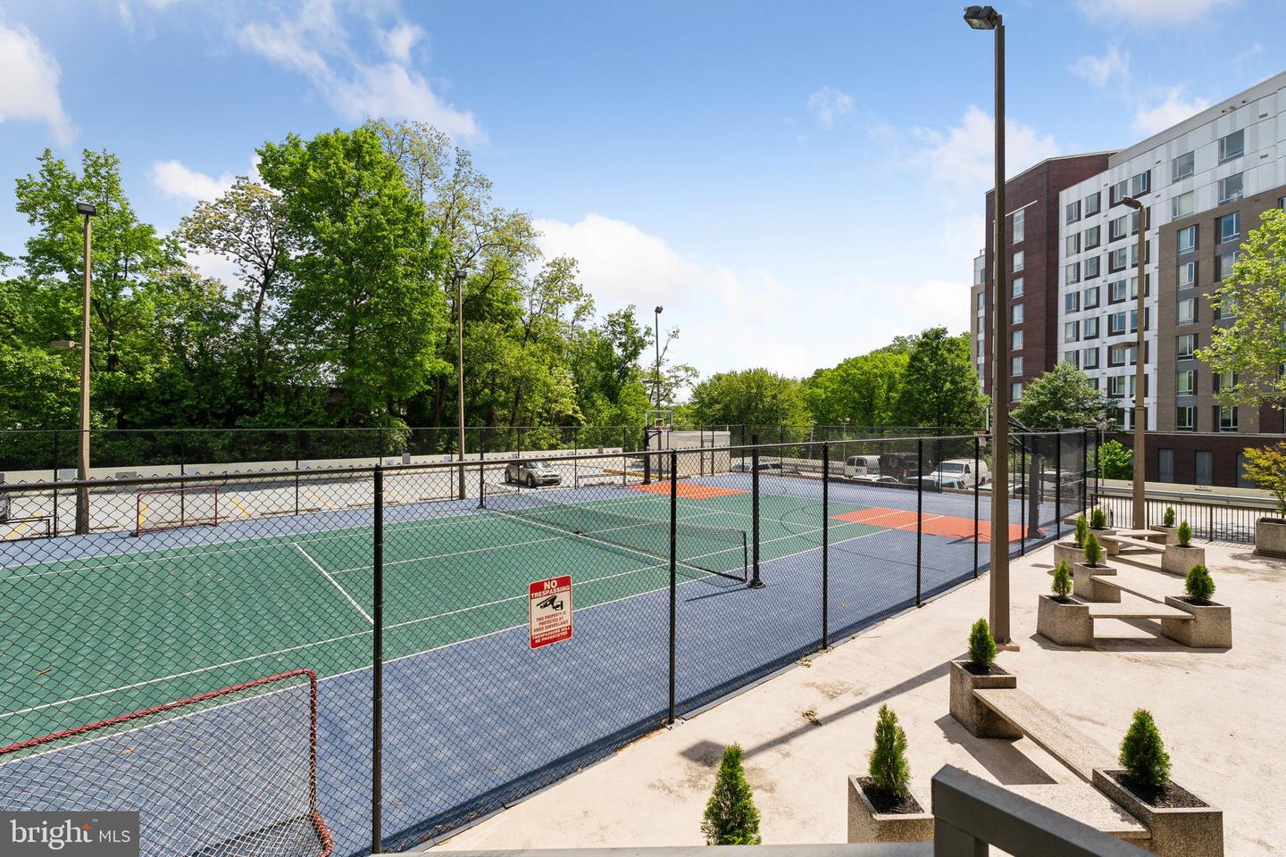 5300 COLUMBIA PIKE #T-12, ARLINGTON, Virginia 22204, 2 Bedrooms Bedrooms, ,2 BathroomsBathrooms,Residential,For sale,5300 COLUMBIA PIKE #T-12,VAAR2056418 MLS # VAAR2056418