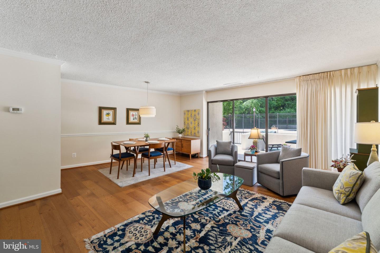 5300 COLUMBIA PIKE #T-12, ARLINGTON, Virginia 22204, 2 Bedrooms Bedrooms, ,2 BathroomsBathrooms,Residential,For sale,5300 COLUMBIA PIKE #T-12,VAAR2056418 MLS # VAAR2056418