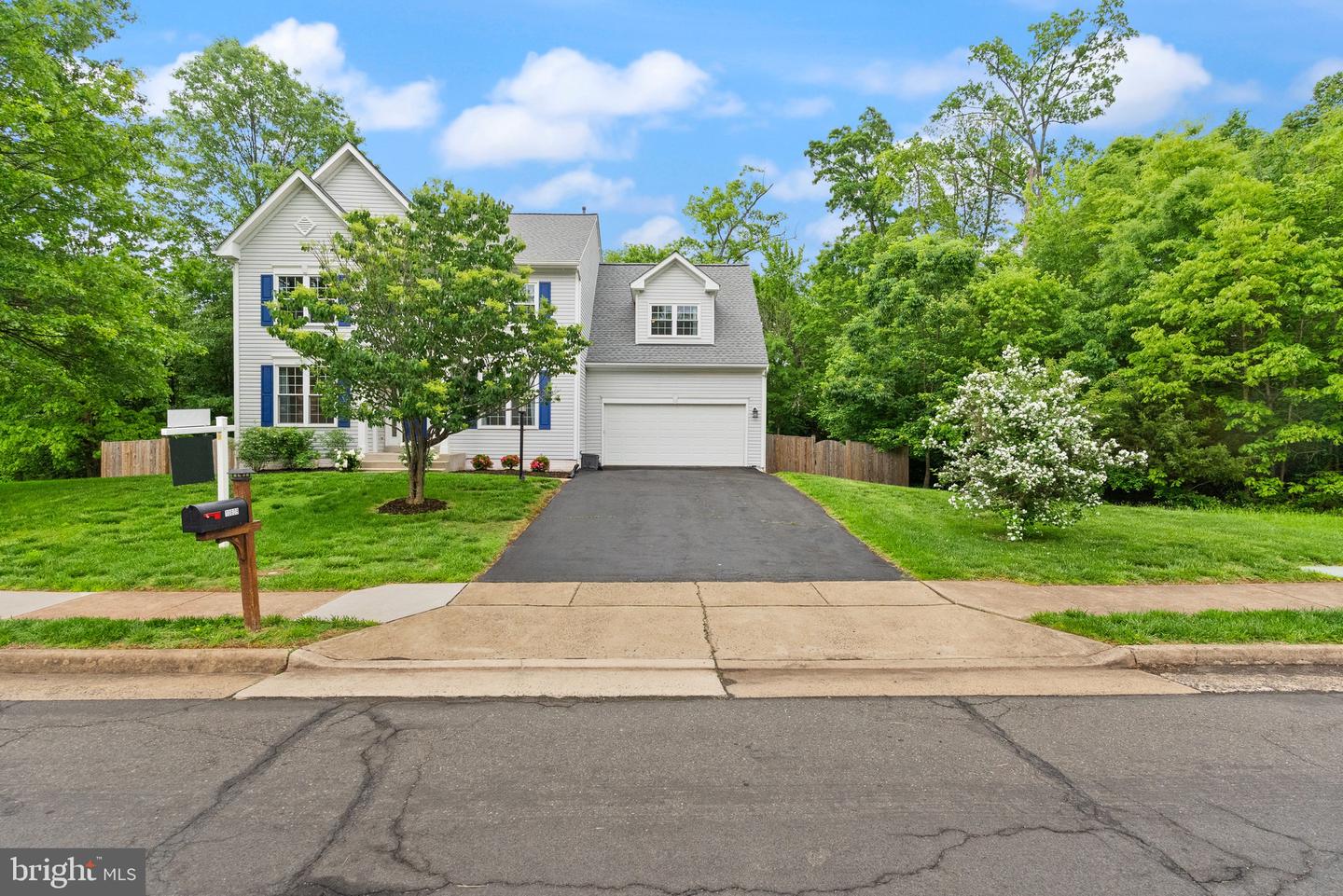 10609 SHADY CREEK CT, MANASSAS, Virginia 20112, 4 Bedrooms Bedrooms, ,3 BathroomsBathrooms,Residential,For sale,10609 SHADY CREEK CT,VAPW2092670 MLS # VAPW2092670