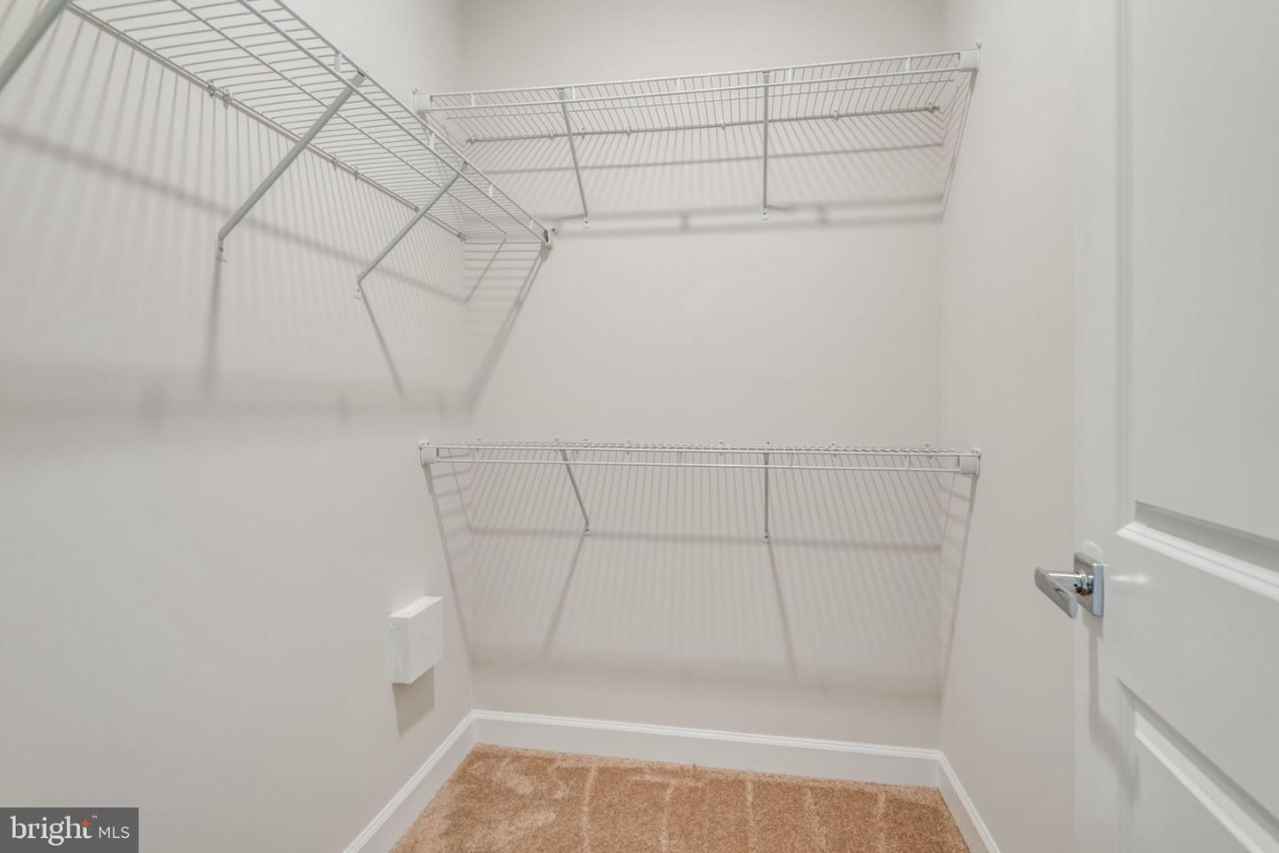 43425 GRANDMOORE ST, ASHBURN, Virginia 20148, 4 Bedrooms Bedrooms, 7 Rooms Rooms,3 BathroomsBathrooms,Residential,For sale,43425 GRANDMOORE ST,VALO2094634 MLS # VALO2094634