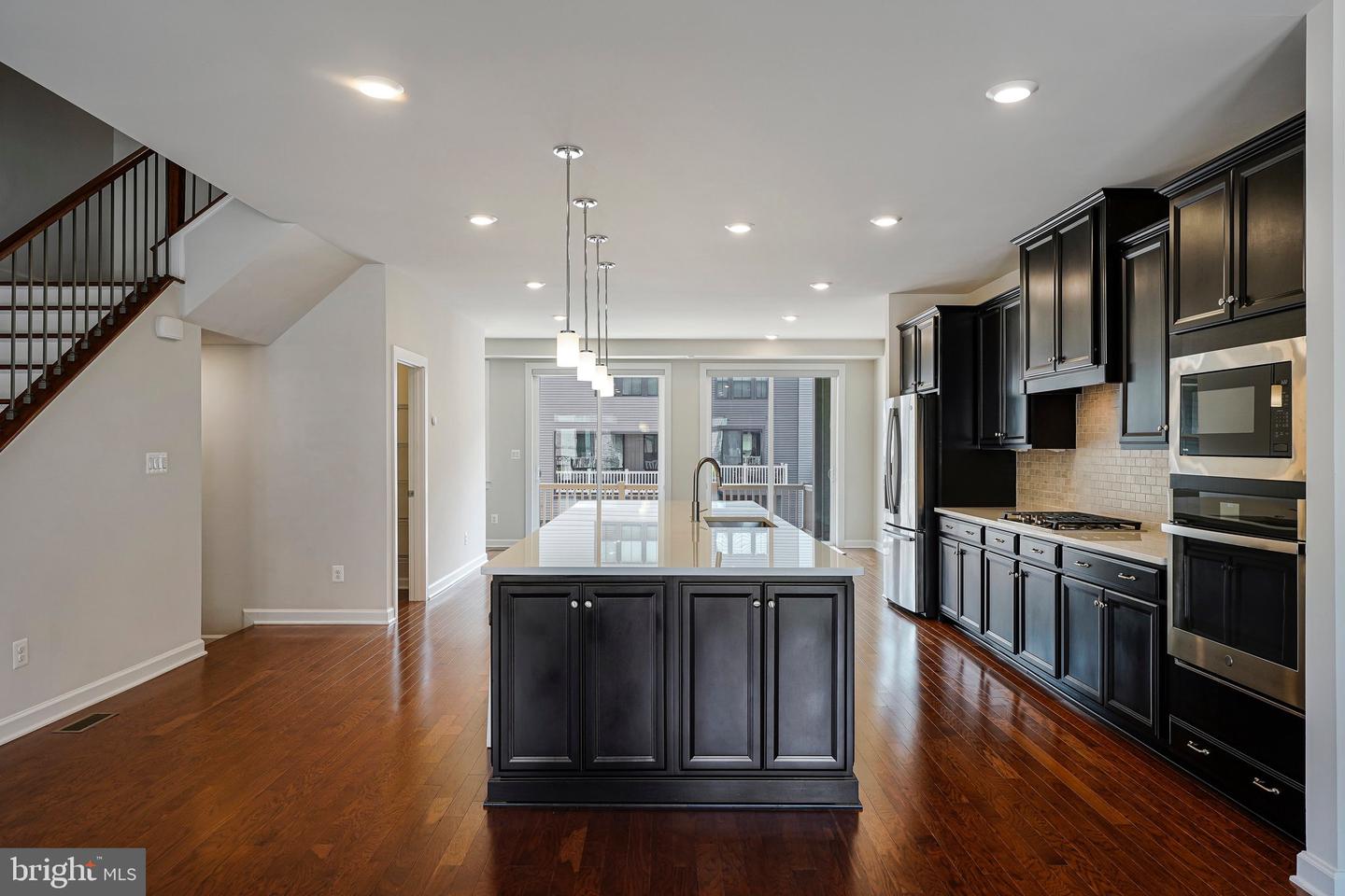43425 GRANDMOORE ST, ASHBURN, Virginia 20148, 4 Bedrooms Bedrooms, 7 Rooms Rooms,3 BathroomsBathrooms,Residential,For sale,43425 GRANDMOORE ST,VALO2094634 MLS # VALO2094634