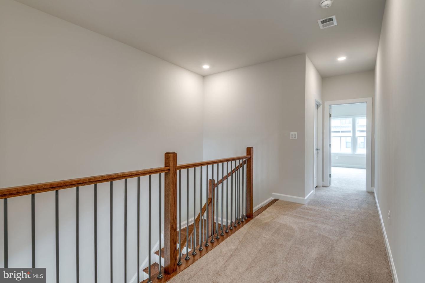 43425 GRANDMOORE ST, ASHBURN, Virginia 20148, 4 Bedrooms Bedrooms, 7 Rooms Rooms,3 BathroomsBathrooms,Residential,For sale,43425 GRANDMOORE ST,VALO2094634 MLS # VALO2094634