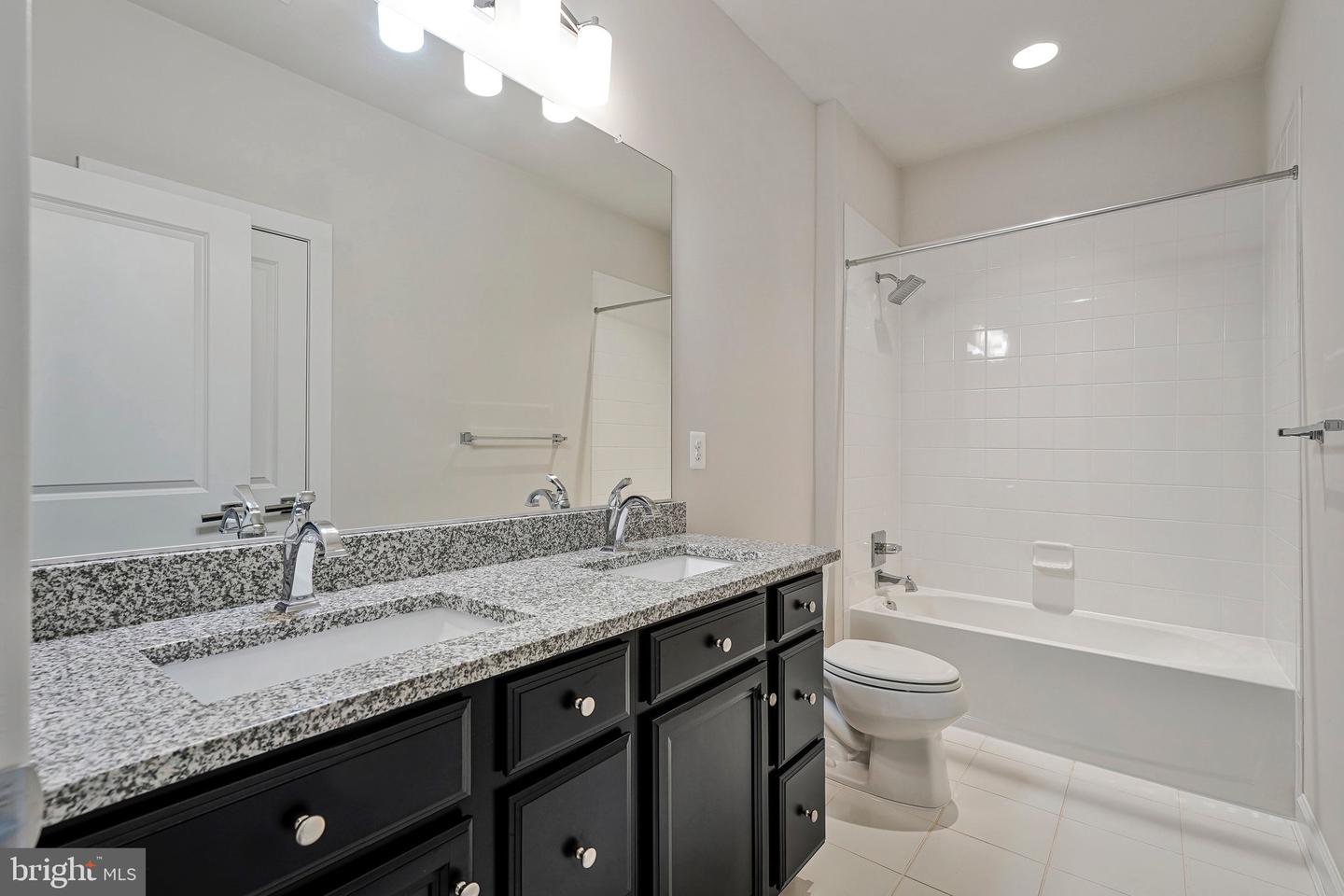 43425 GRANDMOORE ST, ASHBURN, Virginia 20148, 4 Bedrooms Bedrooms, 7 Rooms Rooms,3 BathroomsBathrooms,Residential,For sale,43425 GRANDMOORE ST,VALO2094634 MLS # VALO2094634
