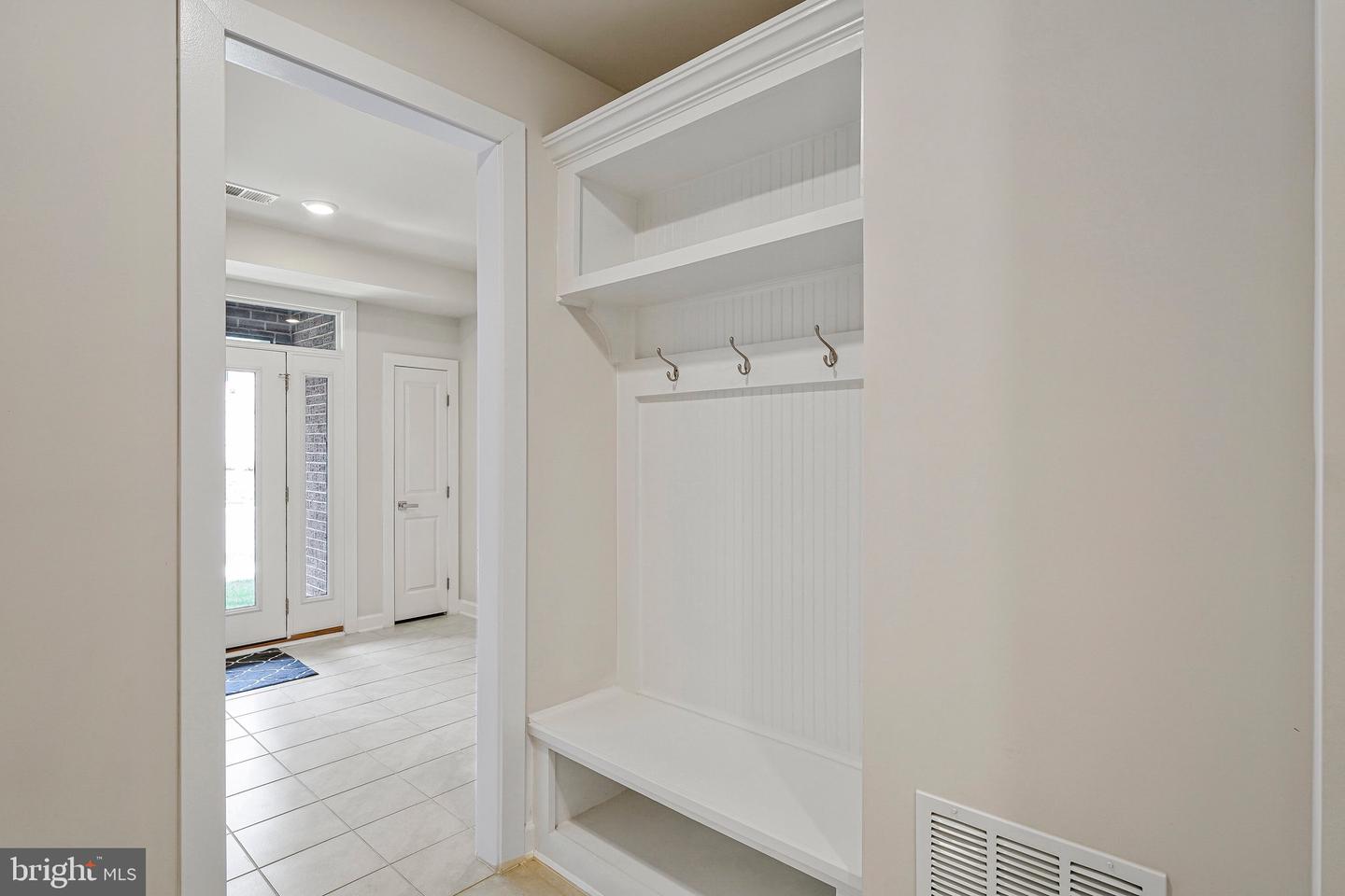 43425 GRANDMOORE ST, ASHBURN, Virginia 20148, 4 Bedrooms Bedrooms, 7 Rooms Rooms,3 BathroomsBathrooms,Residential,For sale,43425 GRANDMOORE ST,VALO2094634 MLS # VALO2094634