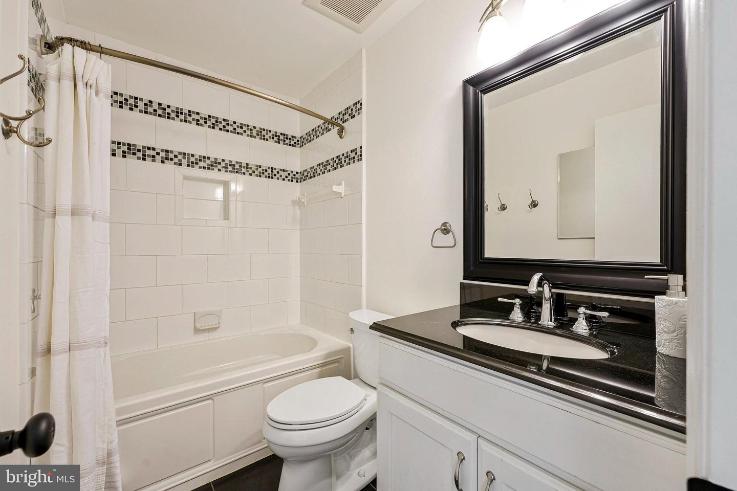 8916 LAKE BRADDOCK DR, BURKE, Virginia 22015, 4 Bedrooms Bedrooms, ,3 BathroomsBathrooms,Residential,For sale,8916 LAKE BRADDOCK DR,VAFX2236606 MLS # VAFX2236606