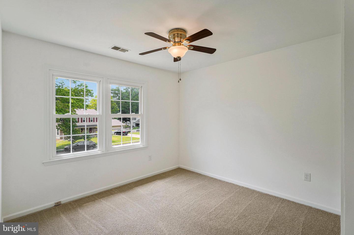 8916 LAKE BRADDOCK DR, BURKE, Virginia 22015, 4 Bedrooms Bedrooms, ,3 BathroomsBathrooms,Residential,For sale,8916 LAKE BRADDOCK DR,VAFX2236606 MLS # VAFX2236606