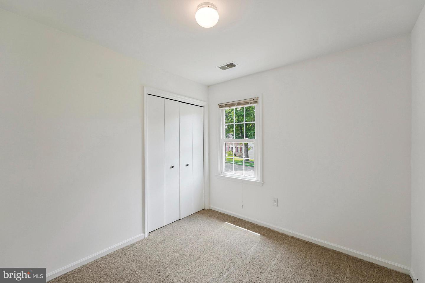 8916 LAKE BRADDOCK DR, BURKE, Virginia 22015, 4 Bedrooms Bedrooms, ,3 BathroomsBathrooms,Residential,For sale,8916 LAKE BRADDOCK DR,VAFX2236606 MLS # VAFX2236606