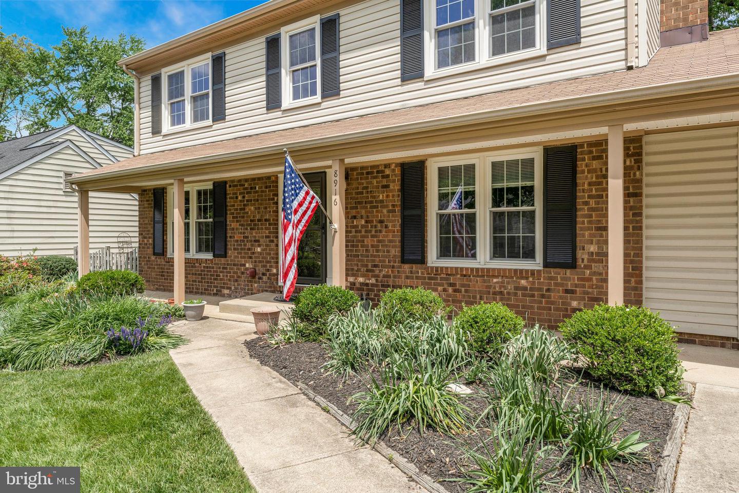 8916 LAKE BRADDOCK DR, BURKE, Virginia 22015, 4 Bedrooms Bedrooms, ,3 BathroomsBathrooms,Residential,For sale,8916 LAKE BRADDOCK DR,VAFX2236606 MLS # VAFX2236606