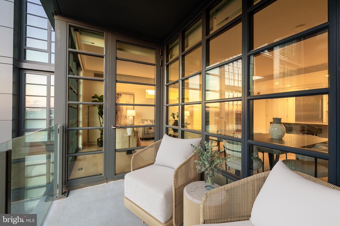 45 SUTTON SQ SW #906, WASHINGTON, District Of Columbia 20024, 2 Bedrooms Bedrooms, 3 Rooms Rooms,2 BathroomsBathrooms,Residential,For sale,45 SUTTON SQ SW #906,DCDC2197346 MLS # DCDC2197346