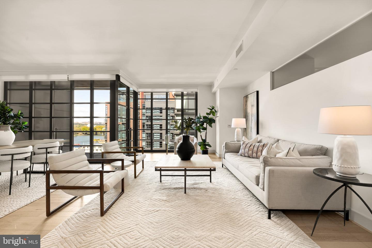 45 SUTTON SQ SW #906, WASHINGTON, District Of Columbia 20024, 2 Bedrooms Bedrooms, 3 Rooms Rooms,2 BathroomsBathrooms,Residential,For sale,45 SUTTON SQ SW #906,DCDC2197346 MLS # DCDC2197346