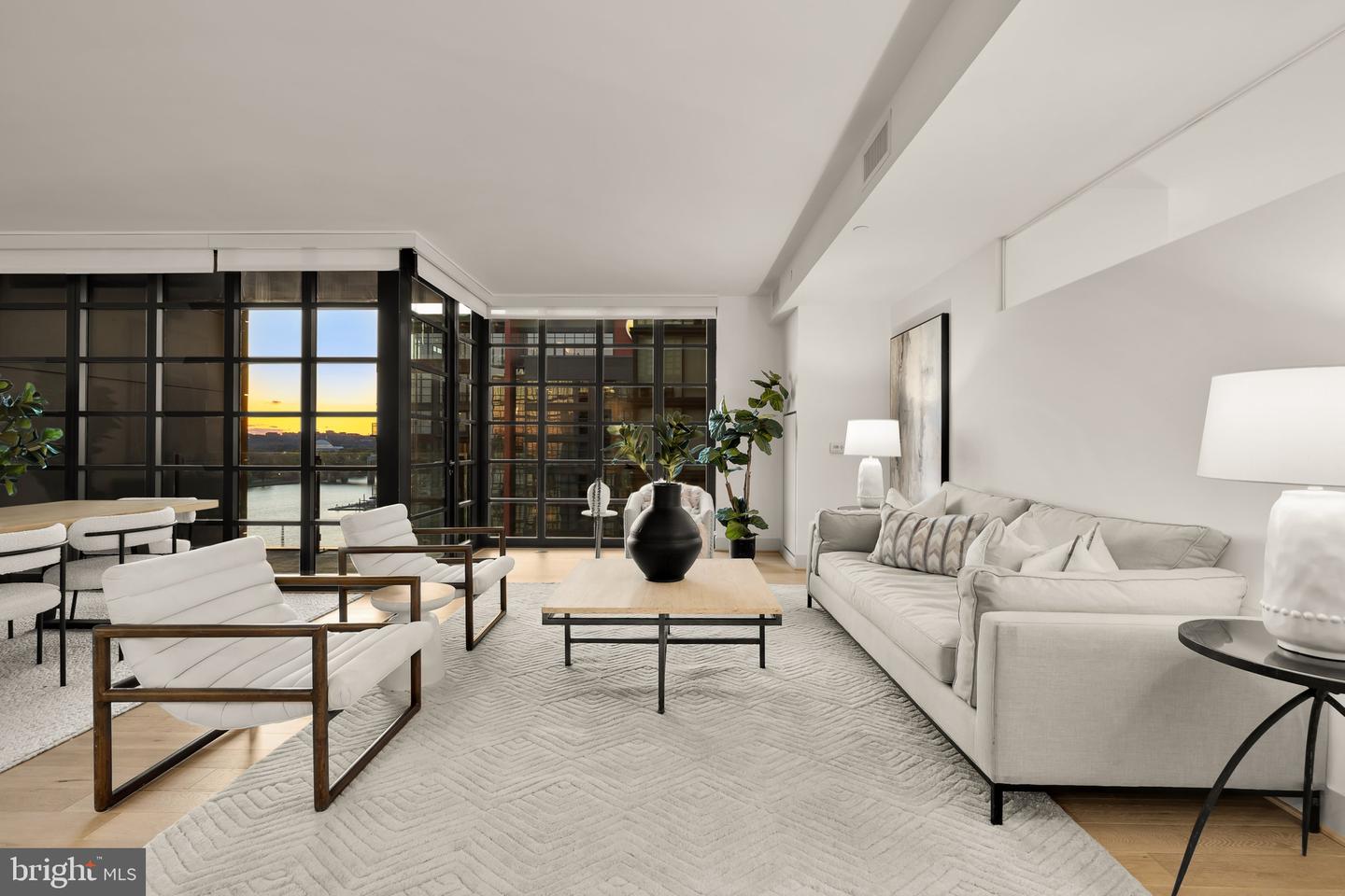45 SUTTON SQ SW #906, WASHINGTON, District Of Columbia 20024, 2 Bedrooms Bedrooms, 3 Rooms Rooms,2 BathroomsBathrooms,Residential,For sale,45 SUTTON SQ SW #906,DCDC2197346 MLS # DCDC2197346