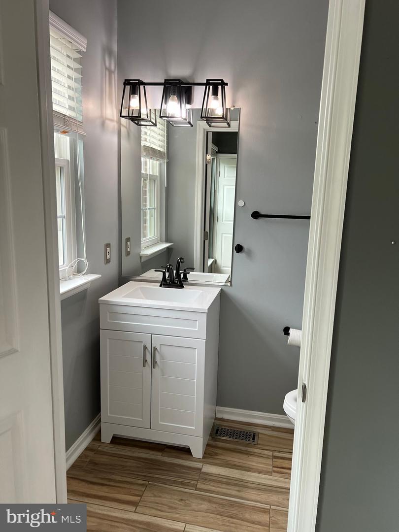12516 HEYKENS LN, BRISTOW, Virginia 20136, 3 Bedrooms Bedrooms, ,2 BathroomsBathrooms,Residential,For sale,12516 HEYKENS LN,VAPW2093166 MLS # VAPW2093166