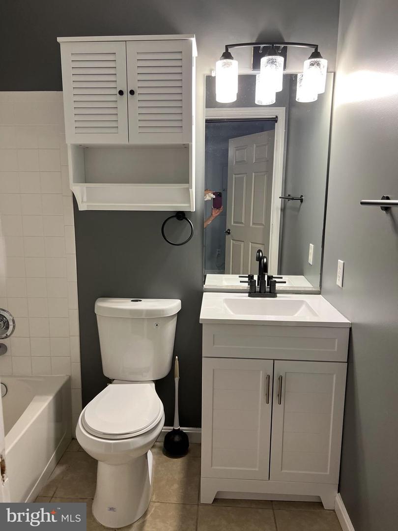12516 HEYKENS LN, BRISTOW, Virginia 20136, 3 Bedrooms Bedrooms, ,2 BathroomsBathrooms,Residential,For sale,12516 HEYKENS LN,VAPW2093166 MLS # VAPW2093166