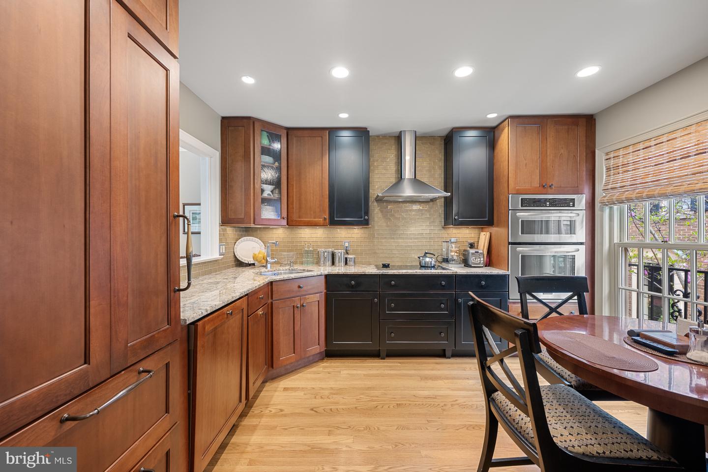 4360 WESTOVER PL NW, WASHINGTON, District Of Columbia 20016, 3 Bedrooms Bedrooms, ,3 BathroomsBathrooms,Residential,For sale,4360 WESTOVER PL NW,DCDC2197432 MLS # DCDC2197432