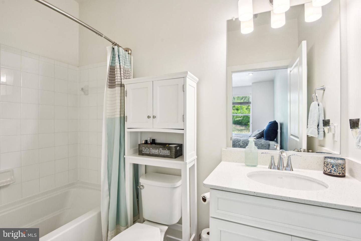 1579 MEADOWLARK GLEN RD, DUMFRIES, Virginia 22026, 4 Bedrooms Bedrooms, ,3 BathroomsBathrooms,Residential,For sale,1579 MEADOWLARK GLEN RD,VAPW2093282 MLS # VAPW2093282