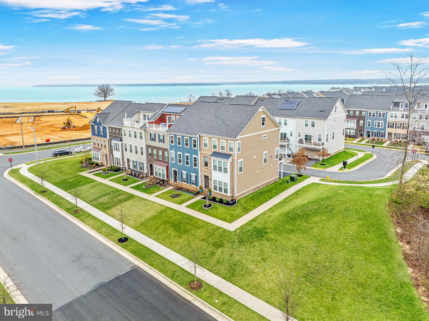 1579 MEADOWLARK GLEN RD, DUMFRIES, Virginia 22026, 4 Bedrooms Bedrooms, ,3 BathroomsBathrooms,Residential,For sale,1579 MEADOWLARK GLEN RD,VAPW2093282 MLS # VAPW2093282