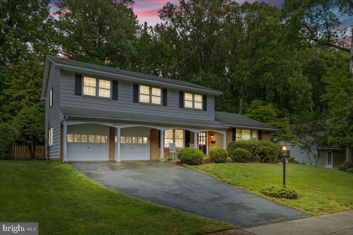 8212 CHIVALRY RD, ANNANDALE, Virginia 22003, 4 Bedrooms Bedrooms, ,2 BathroomsBathrooms,Residential,For sale,8212 CHIVALRY RD,VAFX2237006 MLS # VAFX2237006