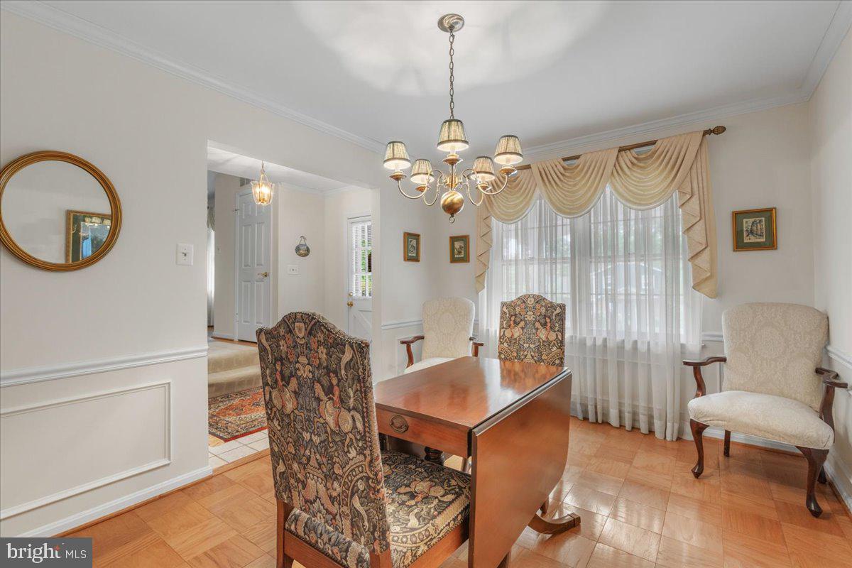 8212 CHIVALRY RD, ANNANDALE, Virginia 22003, 4 Bedrooms Bedrooms, ,2 BathroomsBathrooms,Residential,For sale,8212 CHIVALRY RD,VAFX2237006 MLS # VAFX2237006