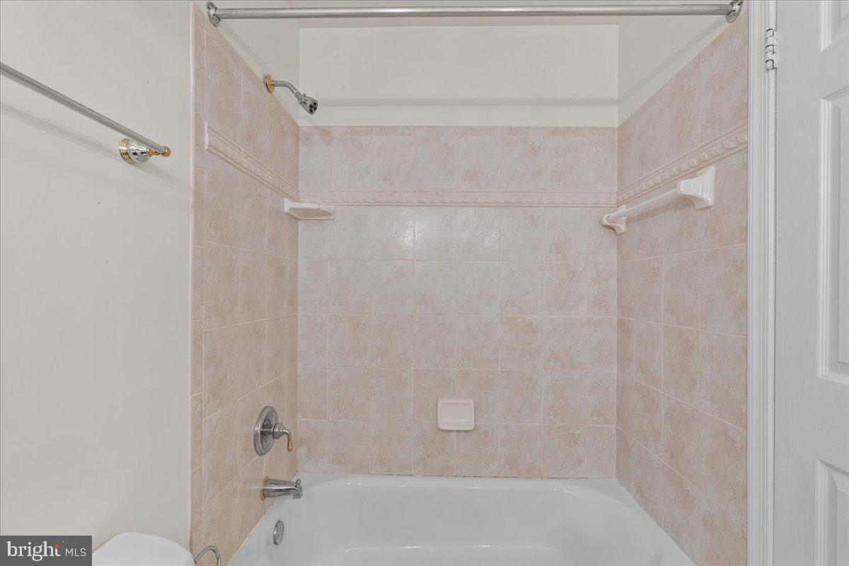 8212 CHIVALRY RD, ANNANDALE, Virginia 22003, 4 Bedrooms Bedrooms, ,2 BathroomsBathrooms,Residential,For sale,8212 CHIVALRY RD,VAFX2237006 MLS # VAFX2237006