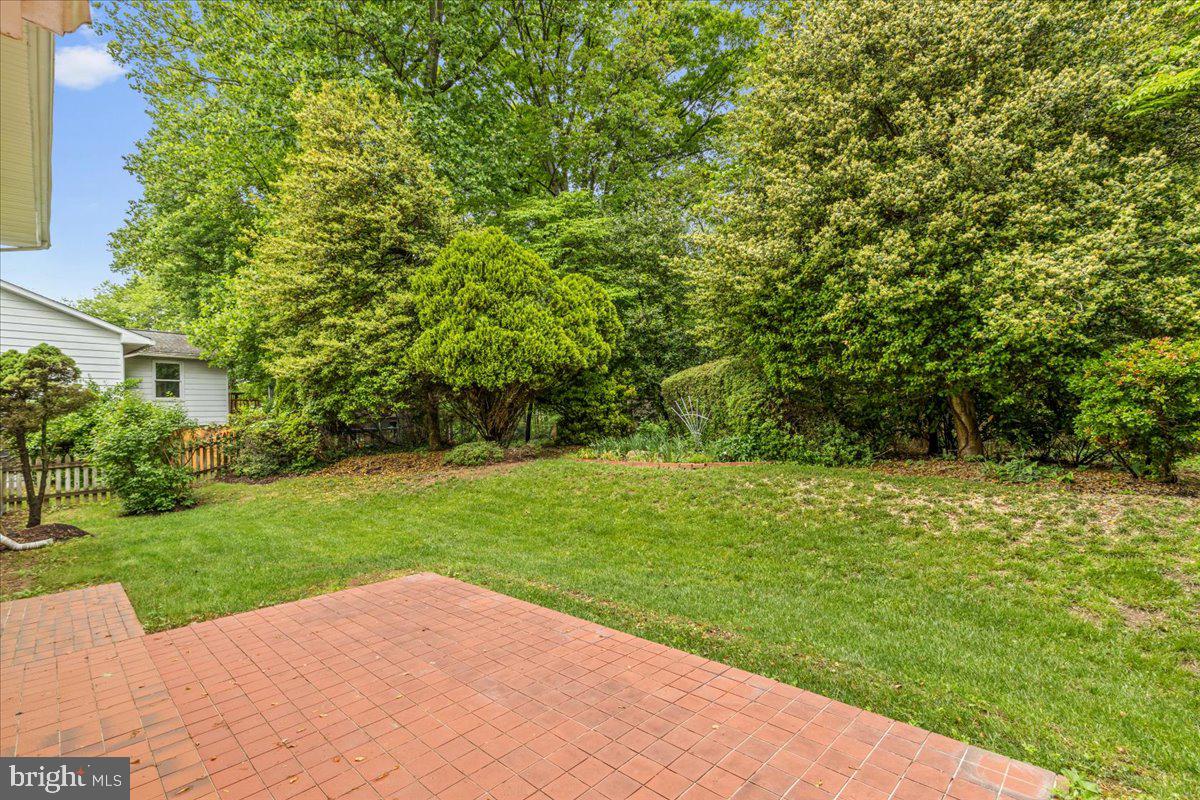 8212 CHIVALRY RD, ANNANDALE, Virginia 22003, 4 Bedrooms Bedrooms, ,2 BathroomsBathrooms,Residential,For sale,8212 CHIVALRY RD,VAFX2237006 MLS # VAFX2237006