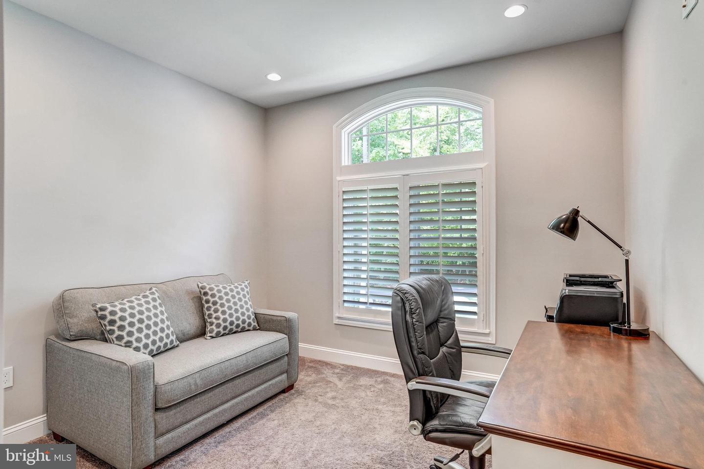 10935 RAVENWOOD DR, MANASSAS, Virginia 20111, 3 Bedrooms Bedrooms, ,3 BathroomsBathrooms,Residential,For sale,10935 RAVENWOOD DR,VAPW2093296 MLS # VAPW2093296