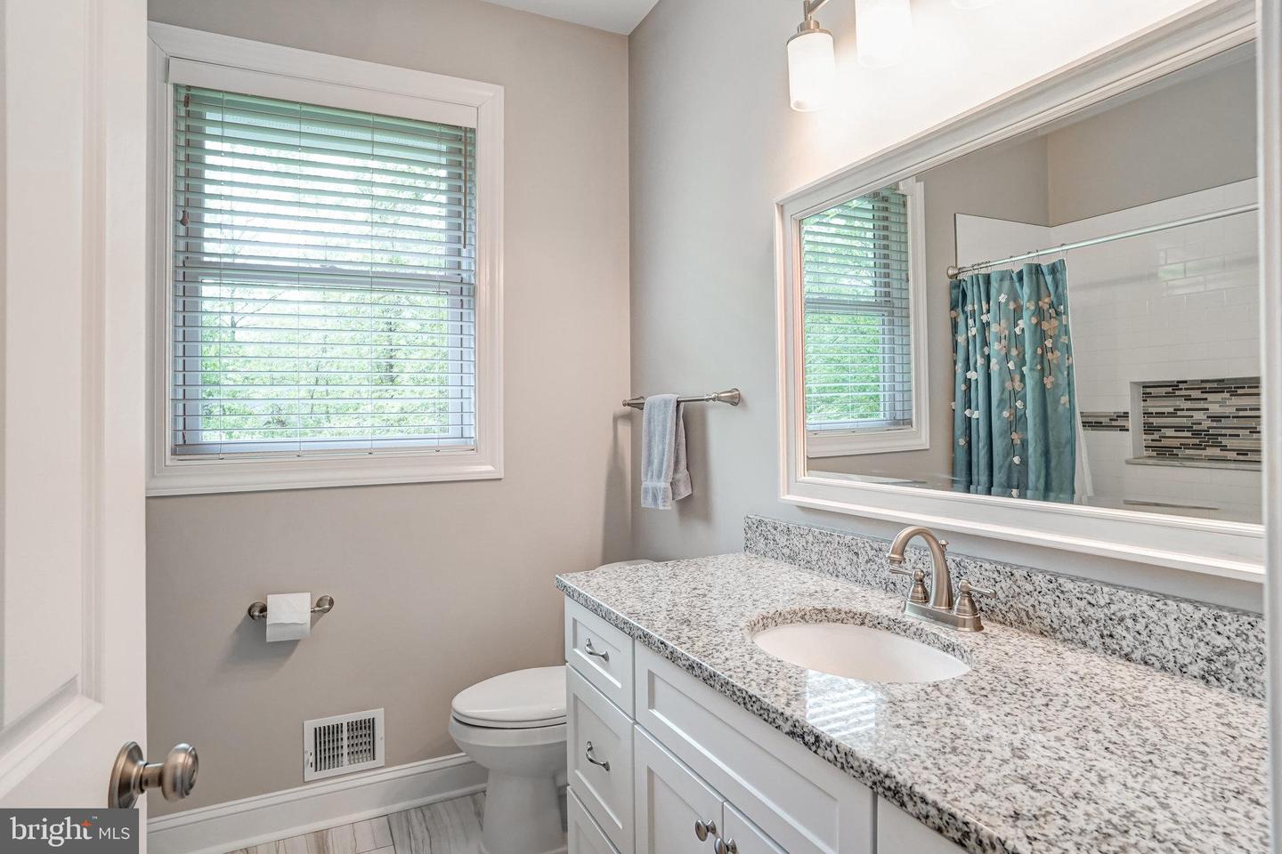 10935 RAVENWOOD DR, MANASSAS, Virginia 20111, 3 Bedrooms Bedrooms, ,3 BathroomsBathrooms,Residential,For sale,10935 RAVENWOOD DR,VAPW2093296 MLS # VAPW2093296