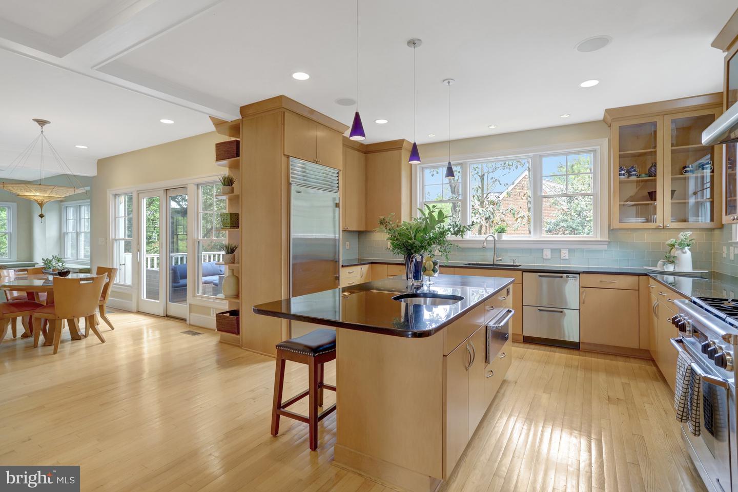 3002 2ND ST N, ARLINGTON, Virginia 22201, 4 Bedrooms Bedrooms, ,5 BathroomsBathrooms,Residential,For sale,3002 2ND ST N,VAAR2056712 MLS # VAAR2056712