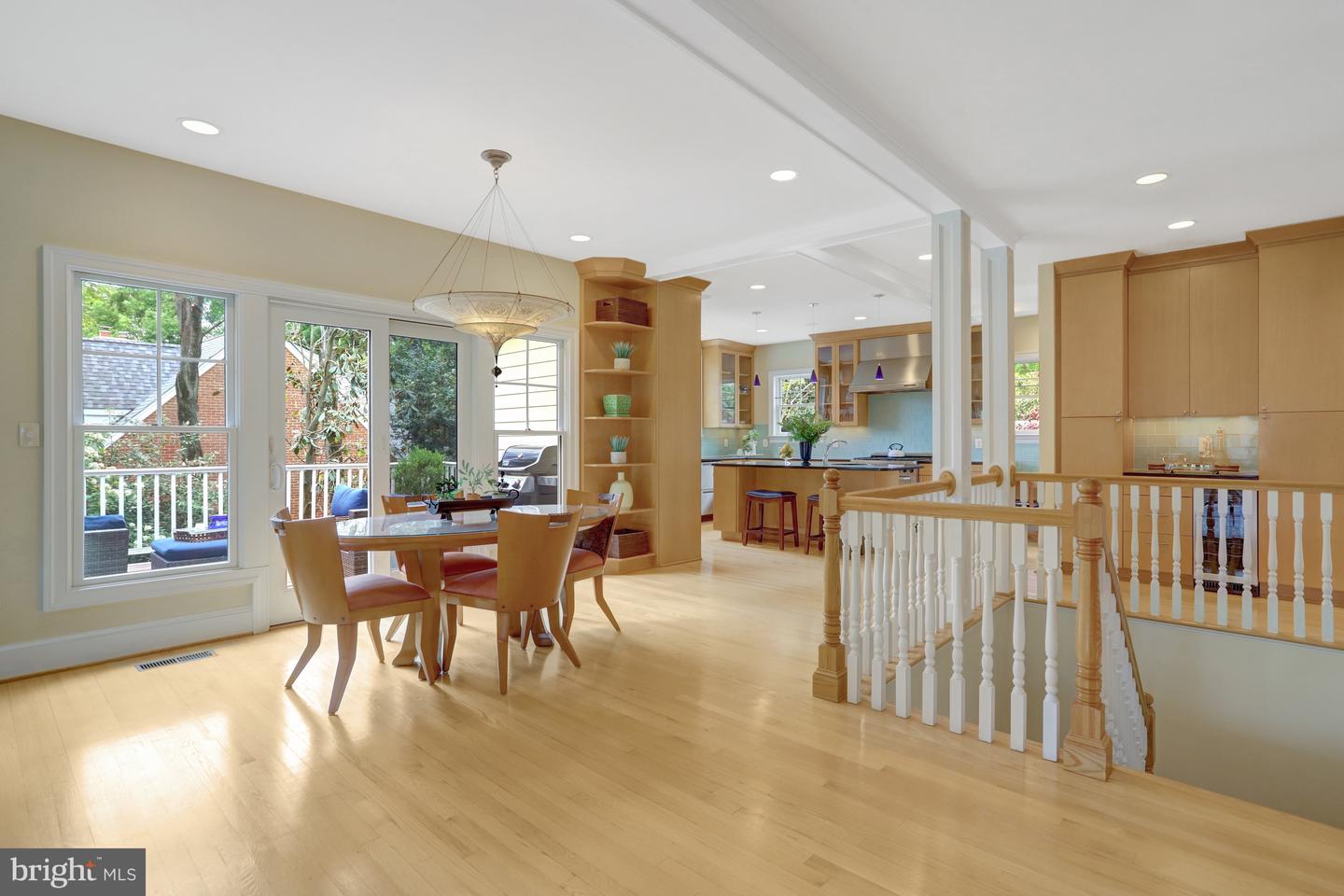 3002 2ND ST N, ARLINGTON, Virginia 22201, 4 Bedrooms Bedrooms, ,5 BathroomsBathrooms,Residential,For sale,3002 2ND ST N,VAAR2056712 MLS # VAAR2056712