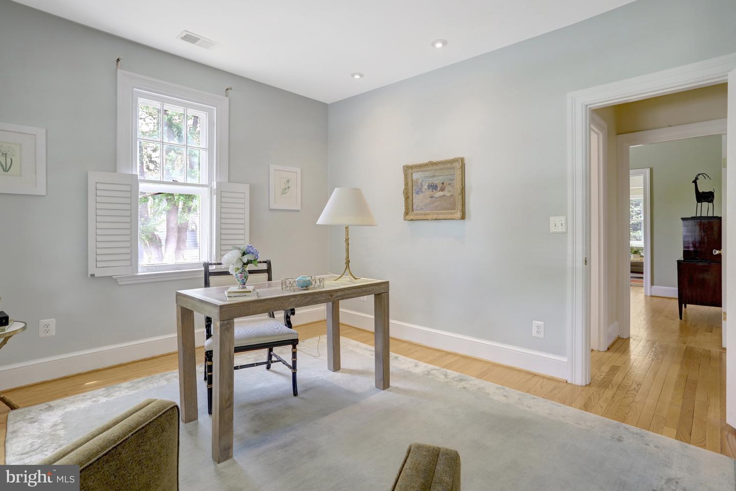 3002 2ND ST N, ARLINGTON, Virginia 22201, 4 Bedrooms Bedrooms, ,5 BathroomsBathrooms,Residential,For sale,3002 2ND ST N,VAAR2056712 MLS # VAAR2056712